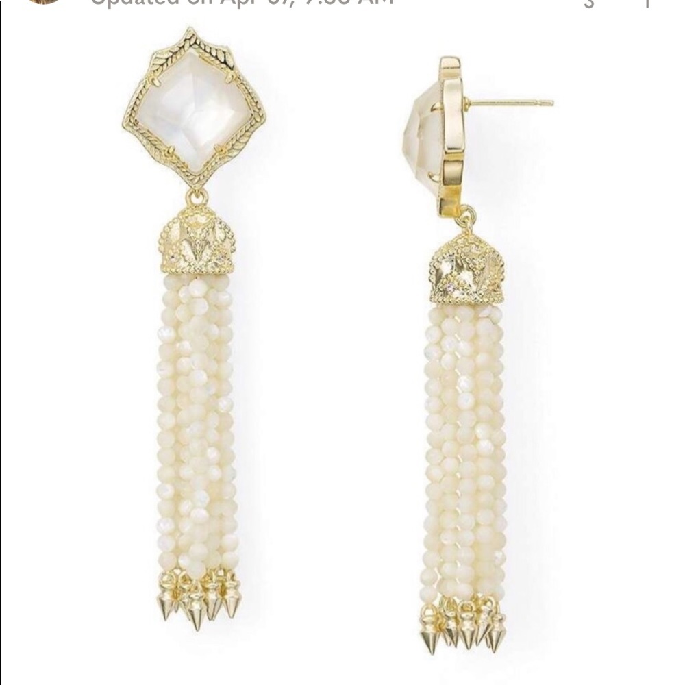 Kendra Scott Gold and Cream Beaded Earrings